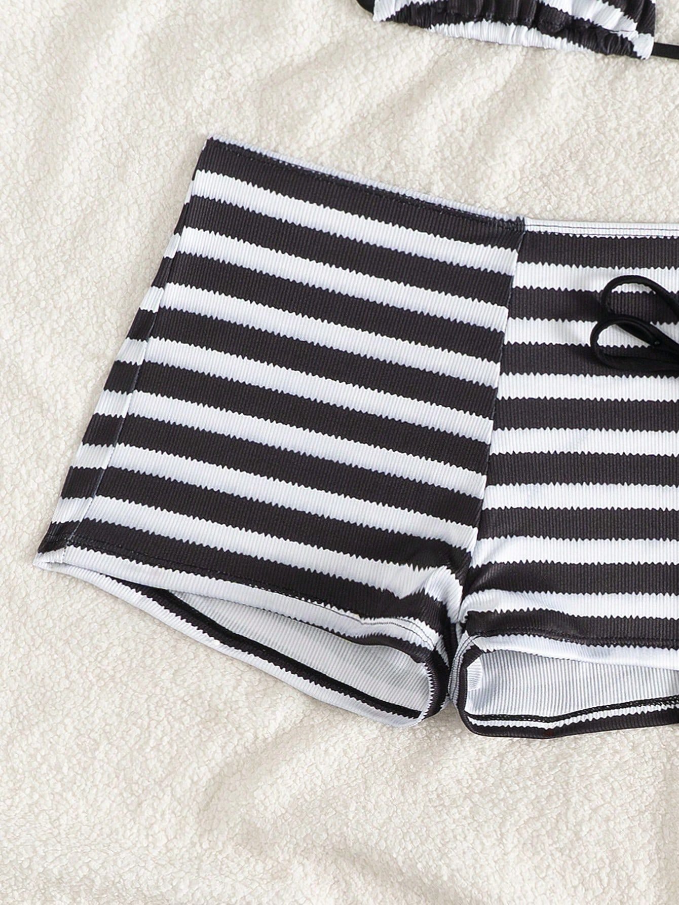 Patty Crochet Triangle Bikini Set in Black