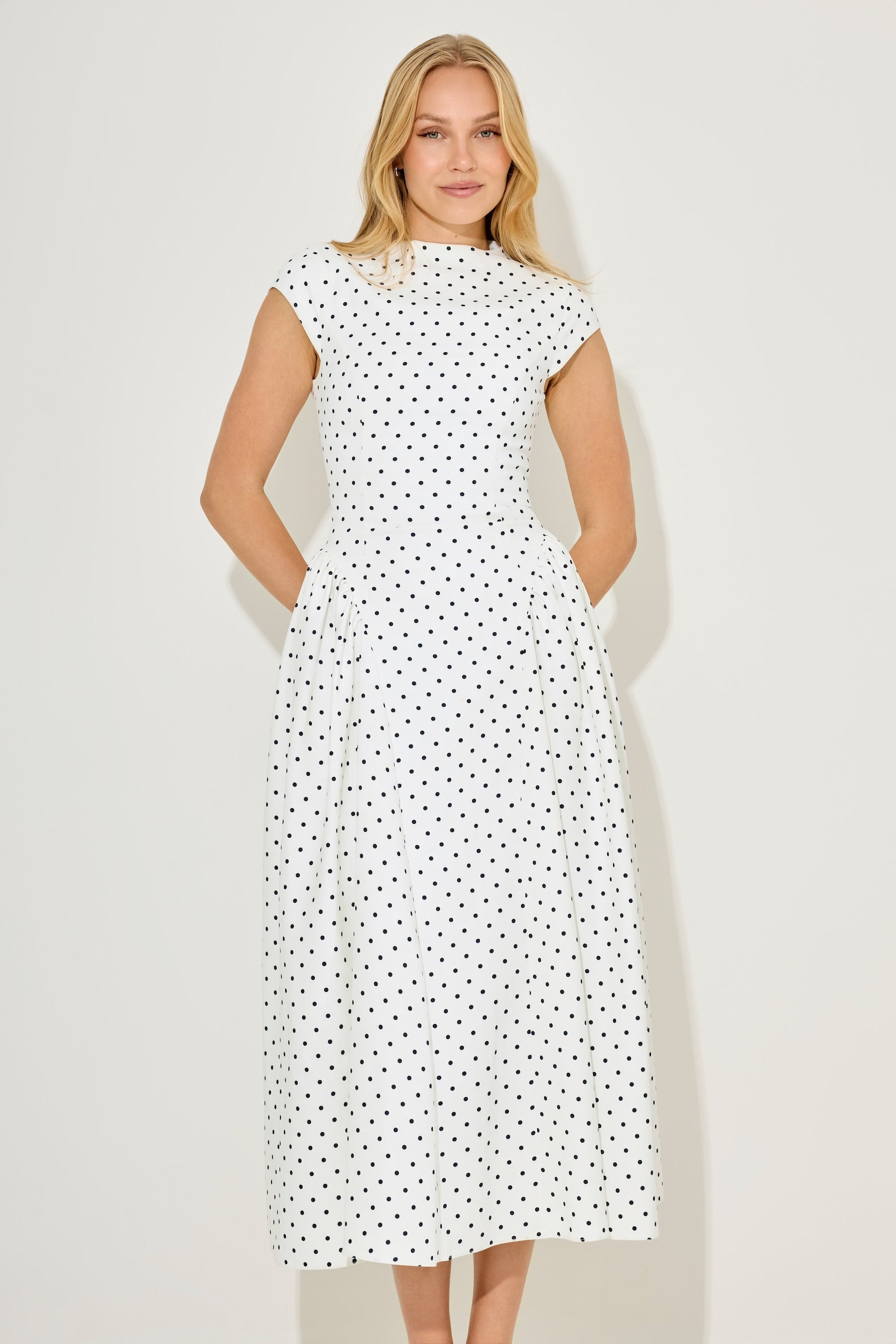 Women midi dress, side view