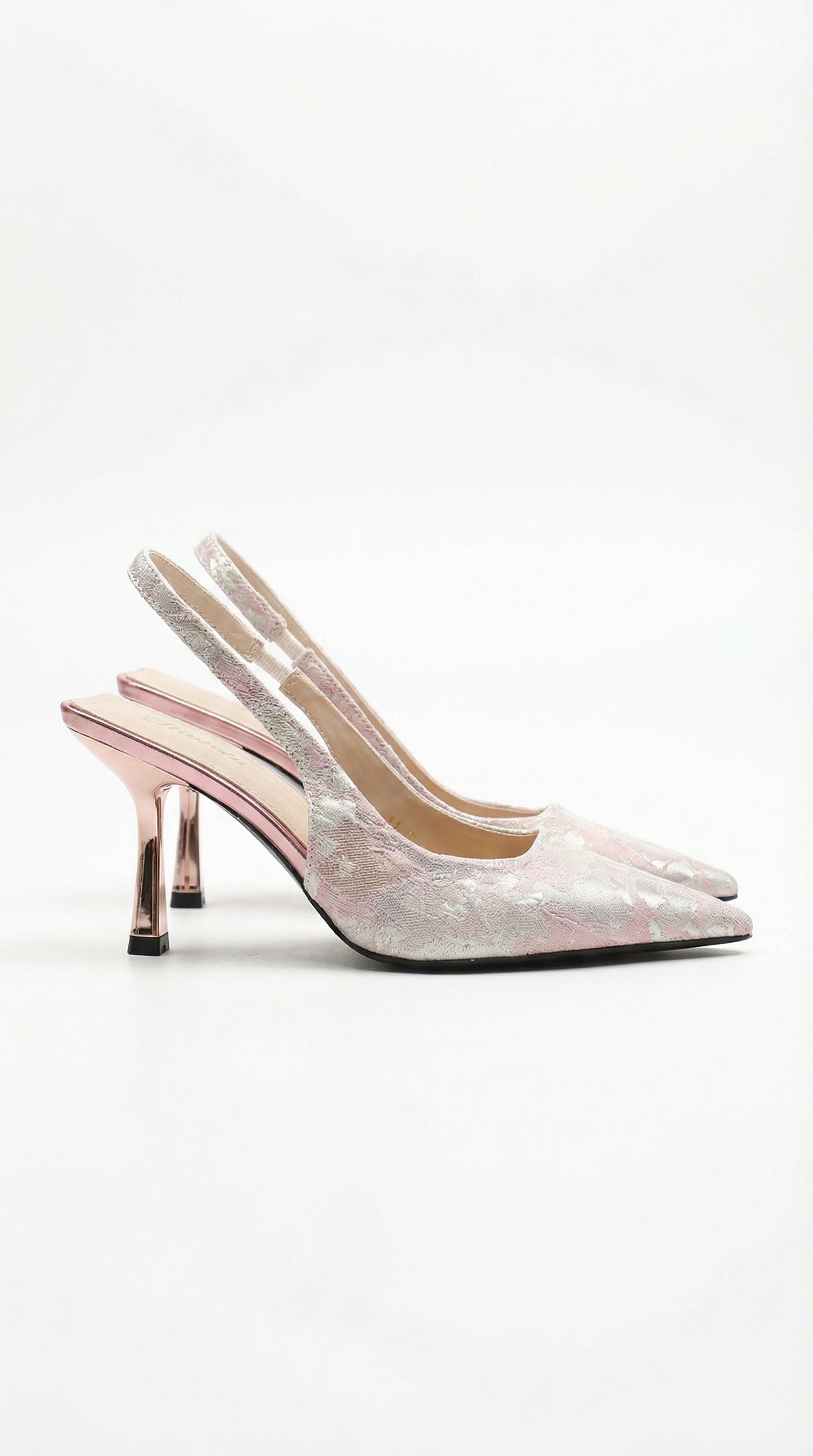 Frida Textured Pointed Sandals in Pink