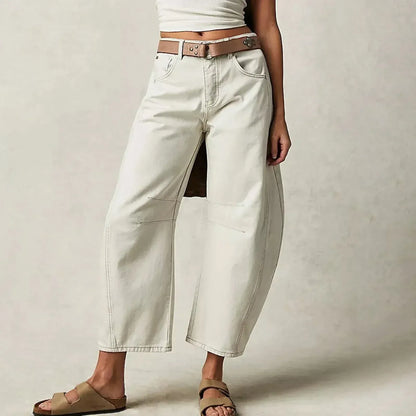 Reign Relaxed Barrel Jeans in Beige