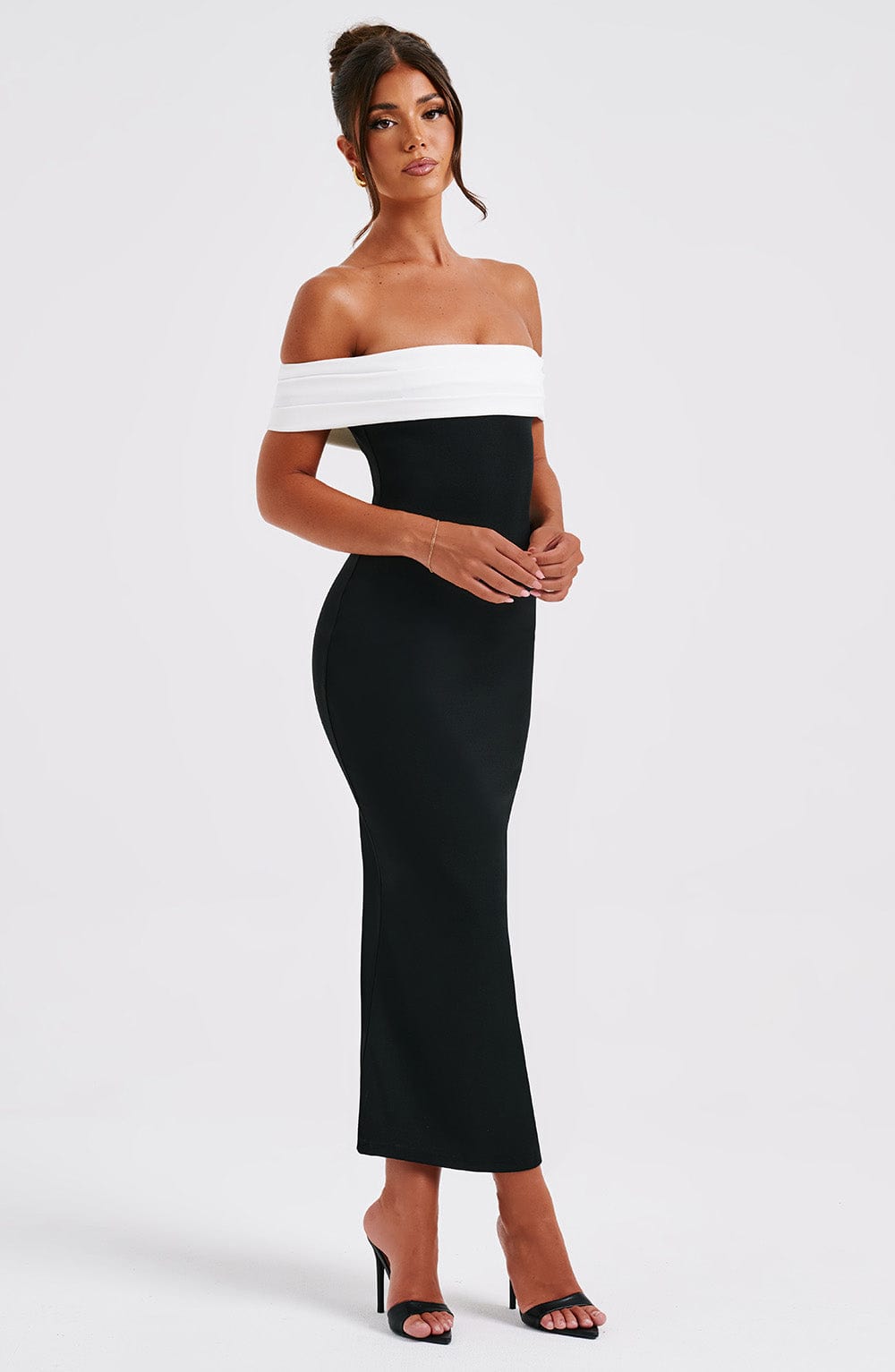 Women black/white off shoulder midi dress, side