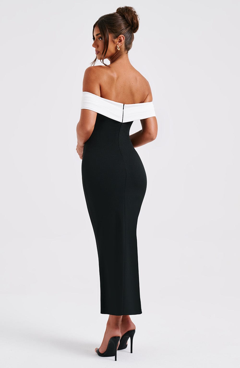 Women black/white off shoulder midi dress, back view