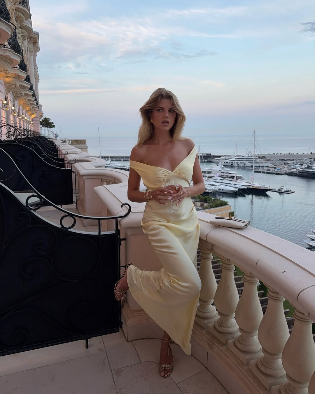 Alicia Off-Shoulder Maxi Dress in Yellow