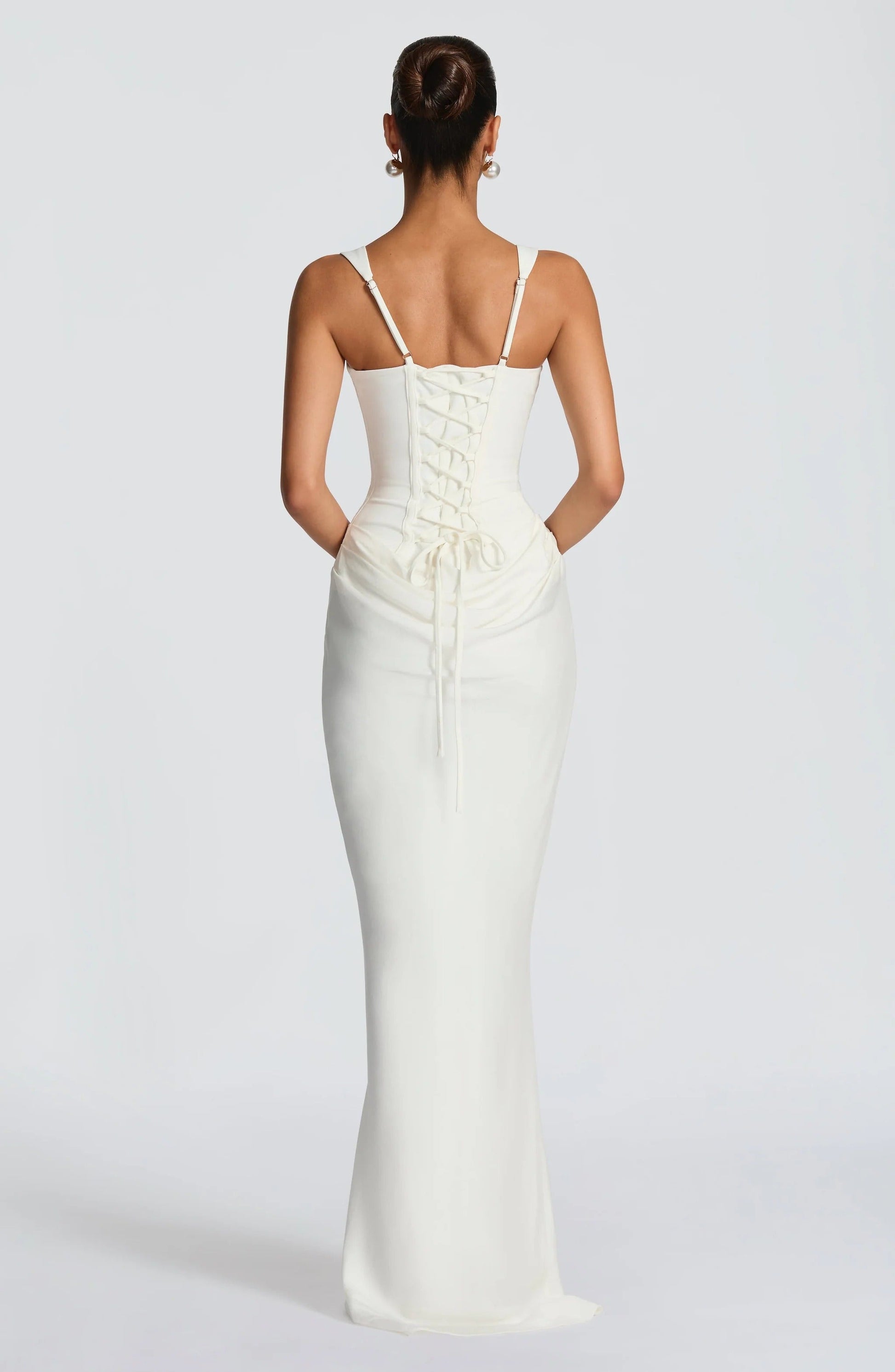 Alina Sleeveless Maxi Dress in Brown