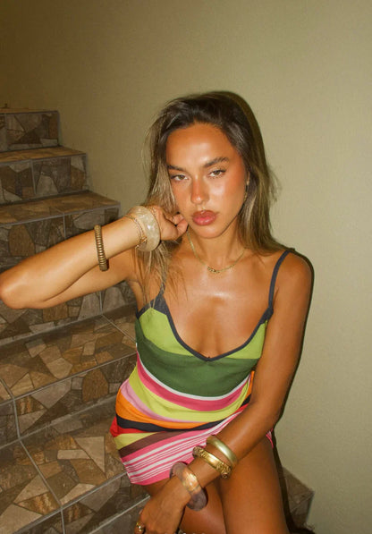 Ally V-Neck Spaghetti Sweater in Green
