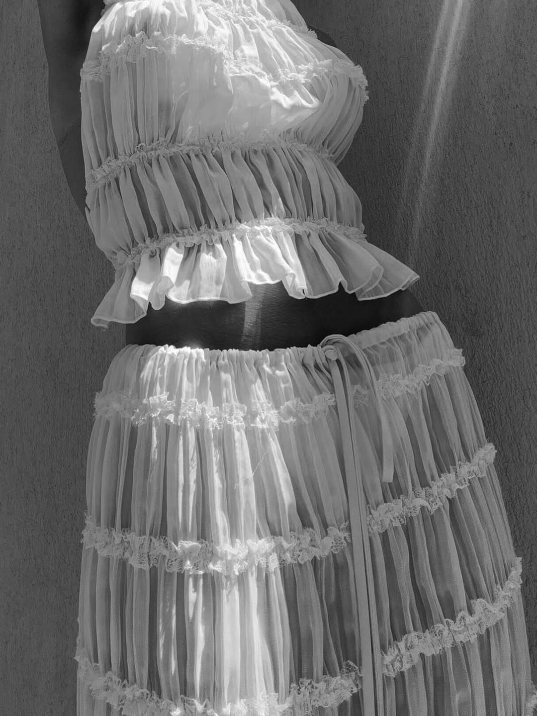 Araceli Bohemian Ruffle Set in Ivory
