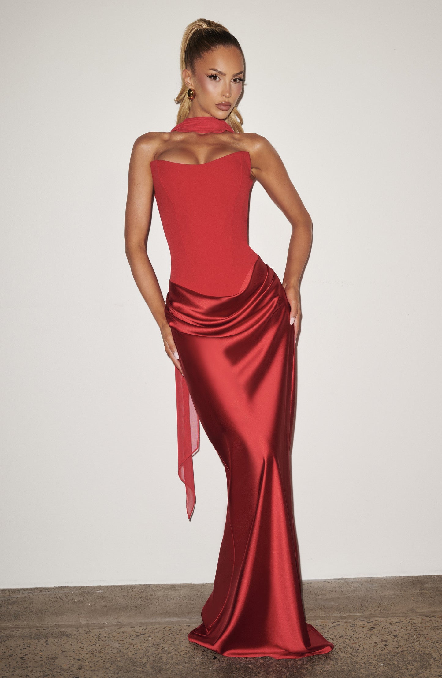 Women red cowl strapless maxi dress, detail close-up