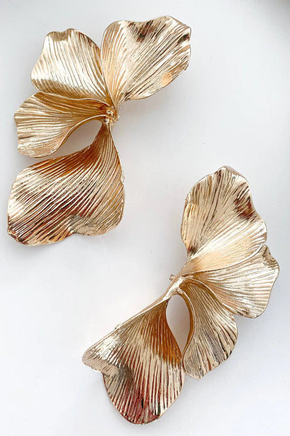 Autumn Textured Metal Earrings in Gold