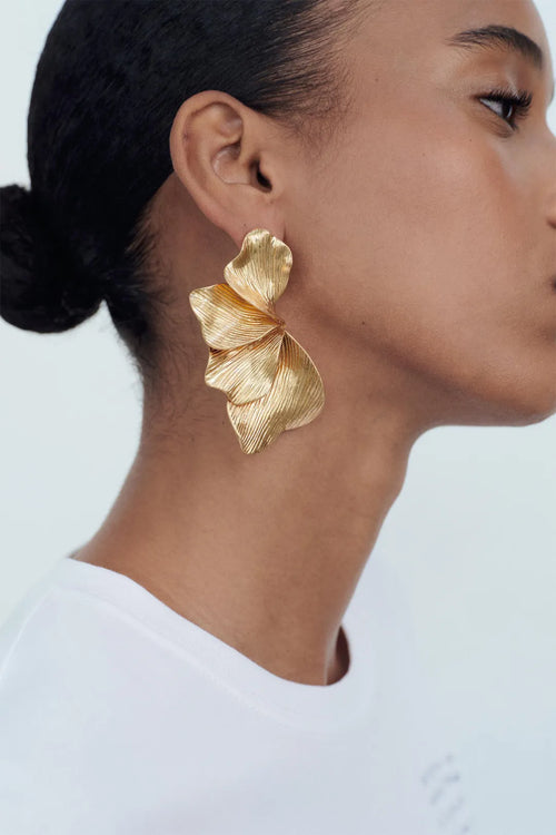 Autumn Textured Metal Earrings in Gold