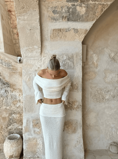 Azaria Textured Set in White