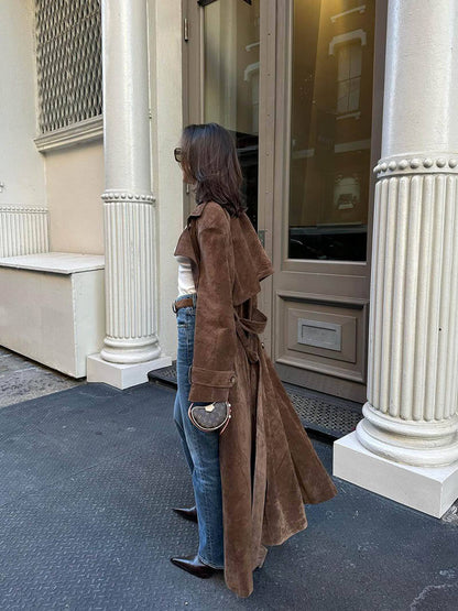 Women lapel solid coat, front view