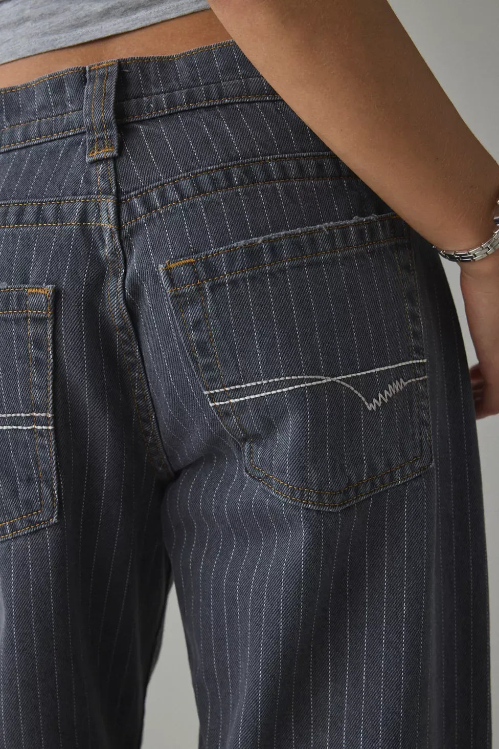 Women stripe pinstripe piece, detail