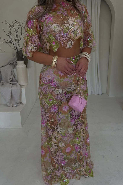 Elina Embroidery Sequin Set in Pink