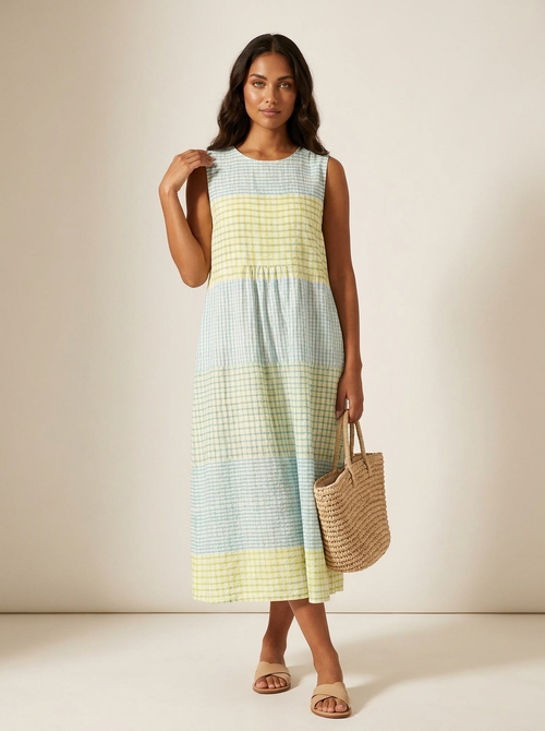 Elodie Tiered Midi Dress in Multicolor