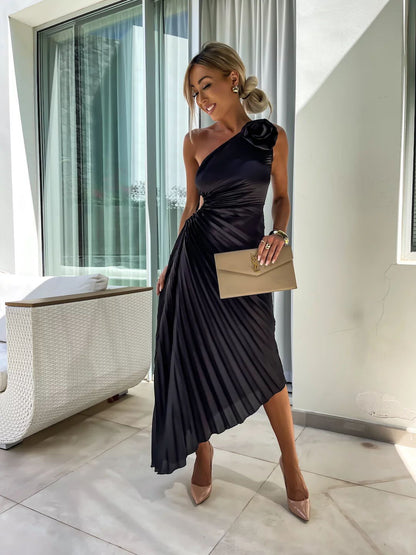 Felicity One-Shoulder Maxi Dress in Green