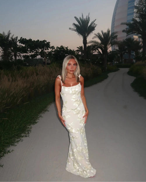 Fiona Sleeveless Maxi Dress in Ivory