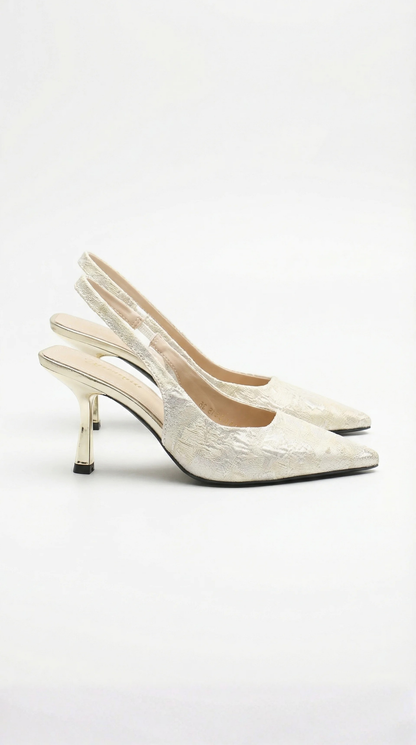 Frida Textured Pointed Sandals in Pink