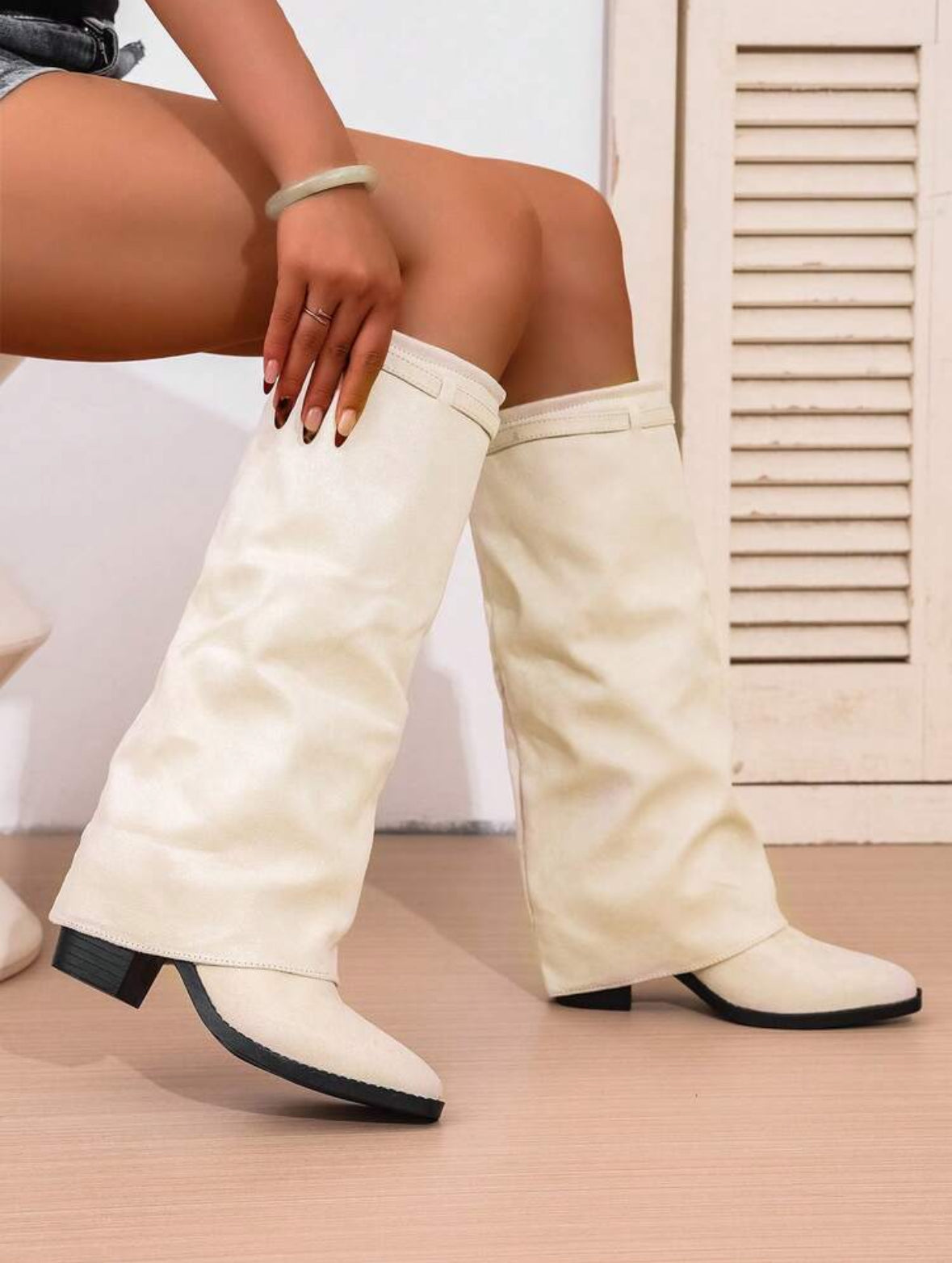 Women boots, side view
