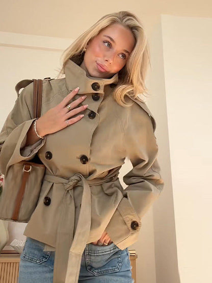 Gwyneth Double Breasted Coat in Green