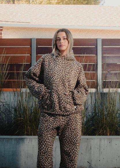 Women hooded set, front view