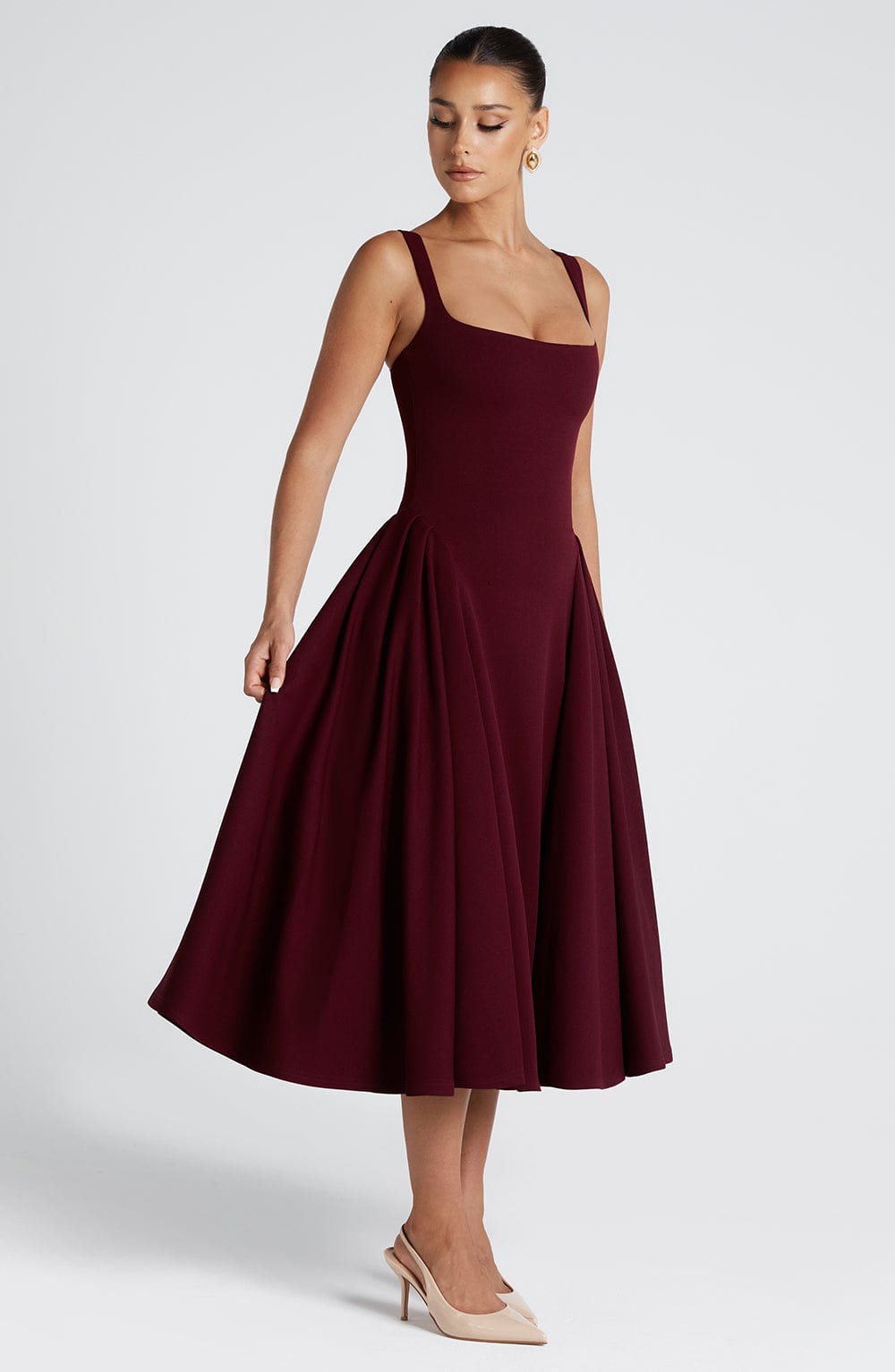 Women square neck midi dress, side view