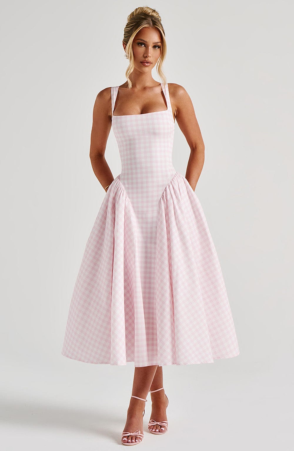 Kaydence Sleeveless Midi Dress in Pink