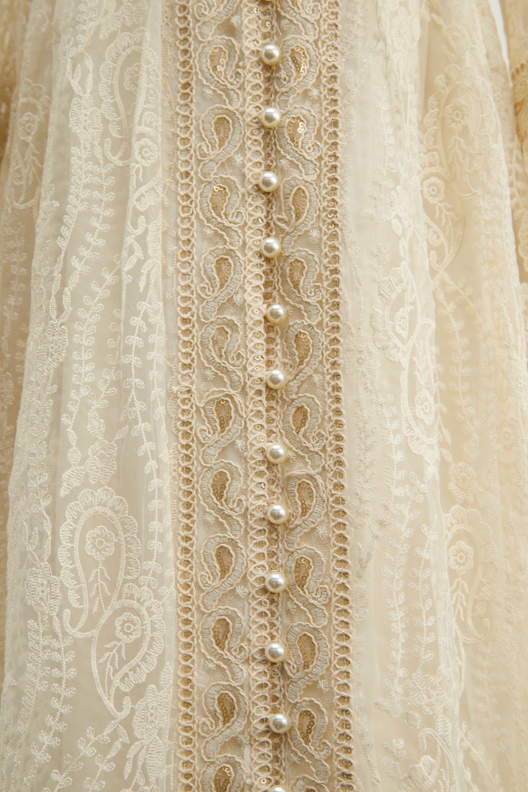Women beige button maxi dress, back view