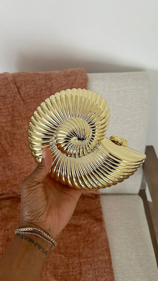 Liv Shell-Shaped Metallic Clutch in Gold