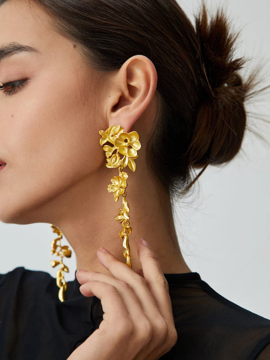 Luna Fringe Earrings in Gold