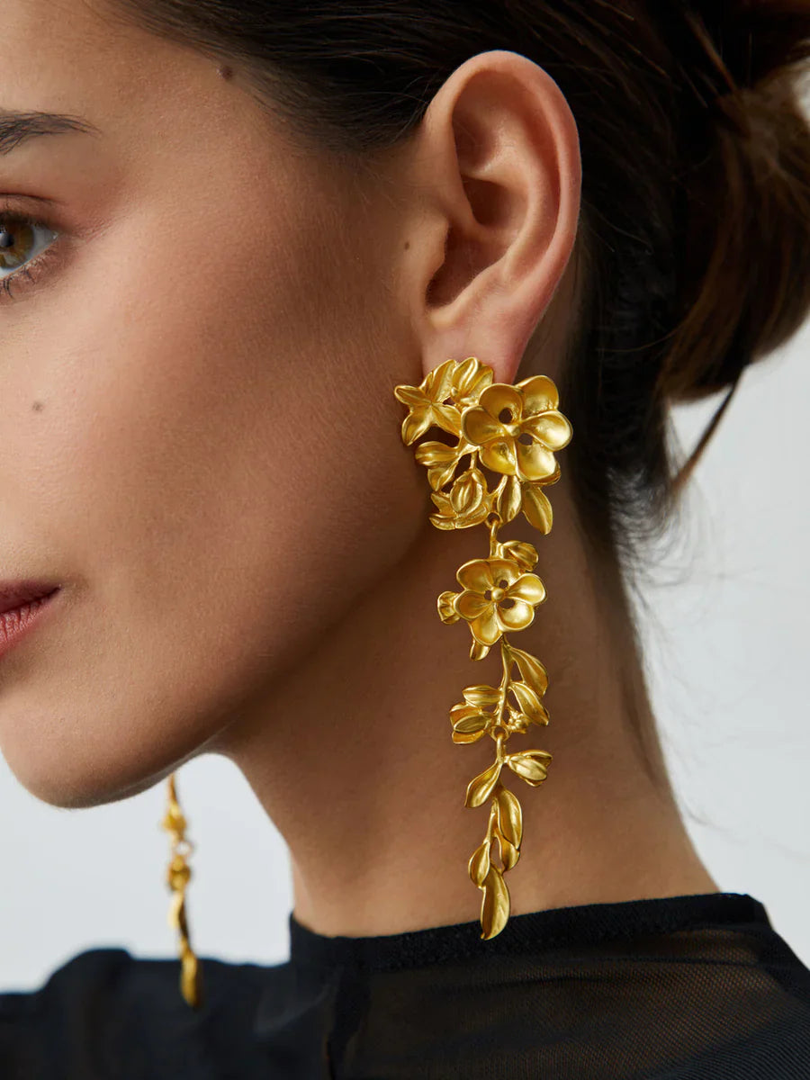 Luna Fringe Earrings in Gold