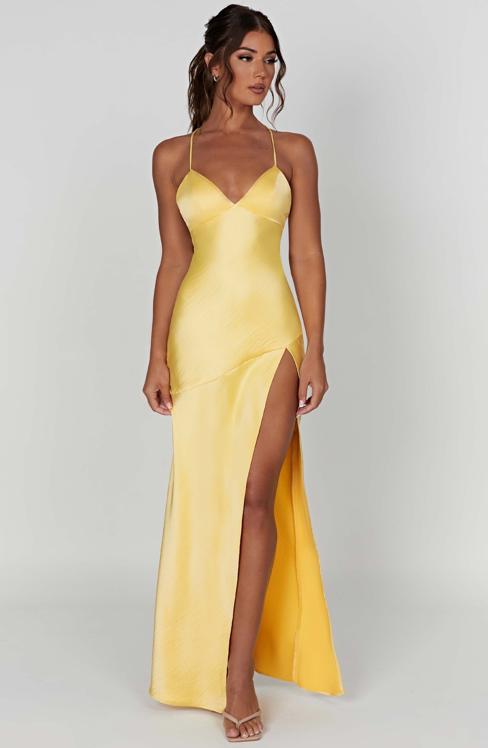 Women v neck maxi dress, side view