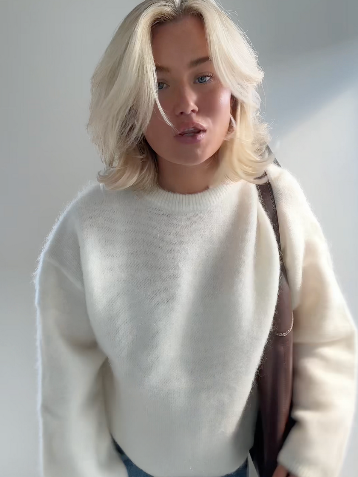 Mila Balloon Sweater