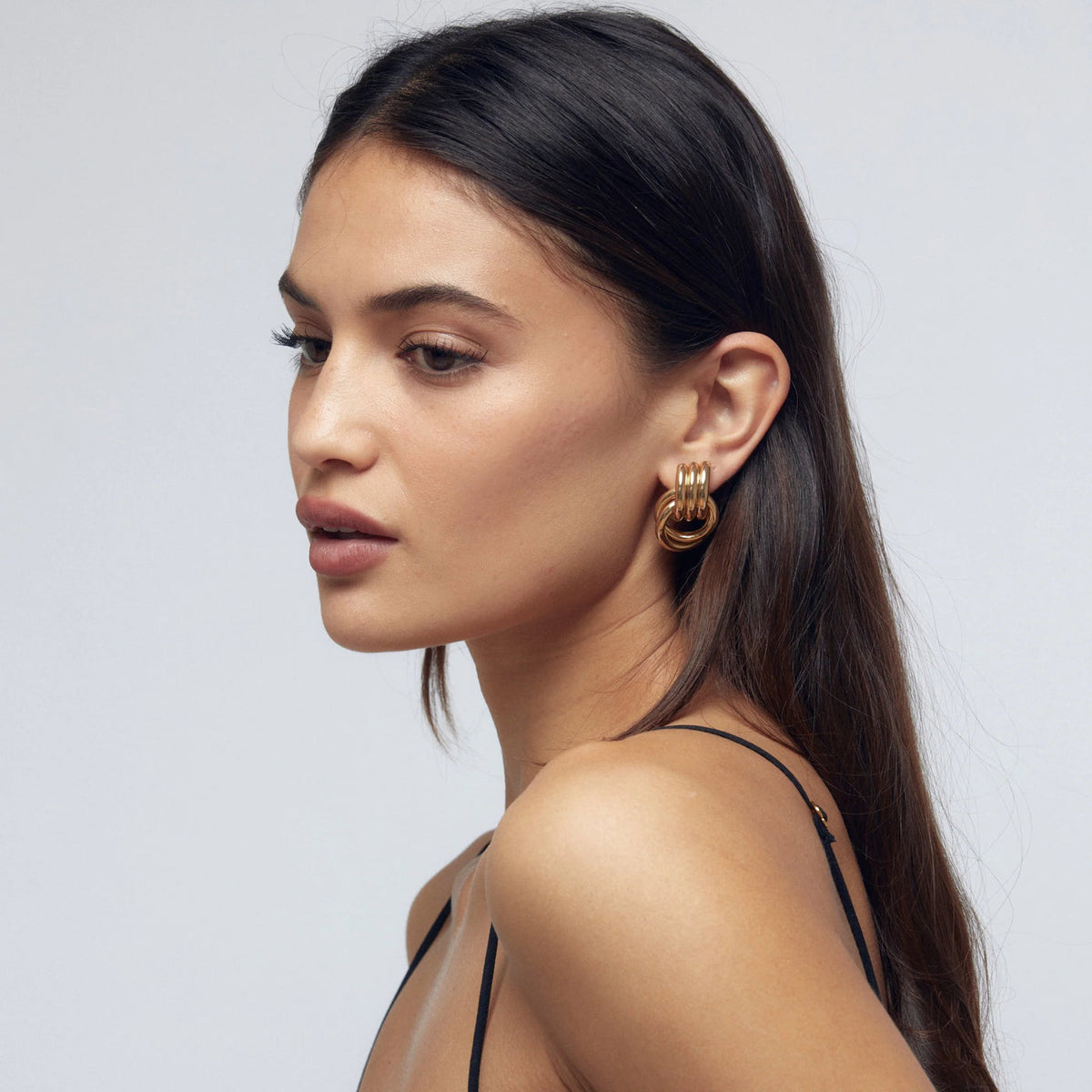 Naomi Knot Earrings in Gold