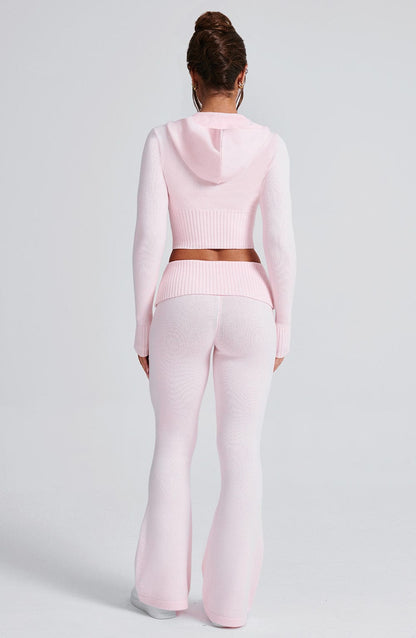 Women pink fitted set, side view
