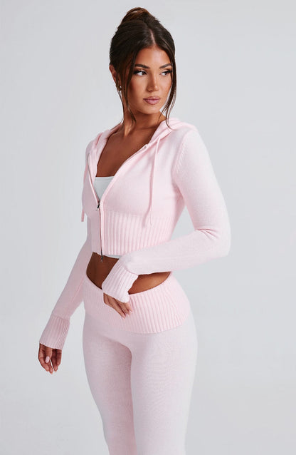 Women pink fitted set, detail close-up
