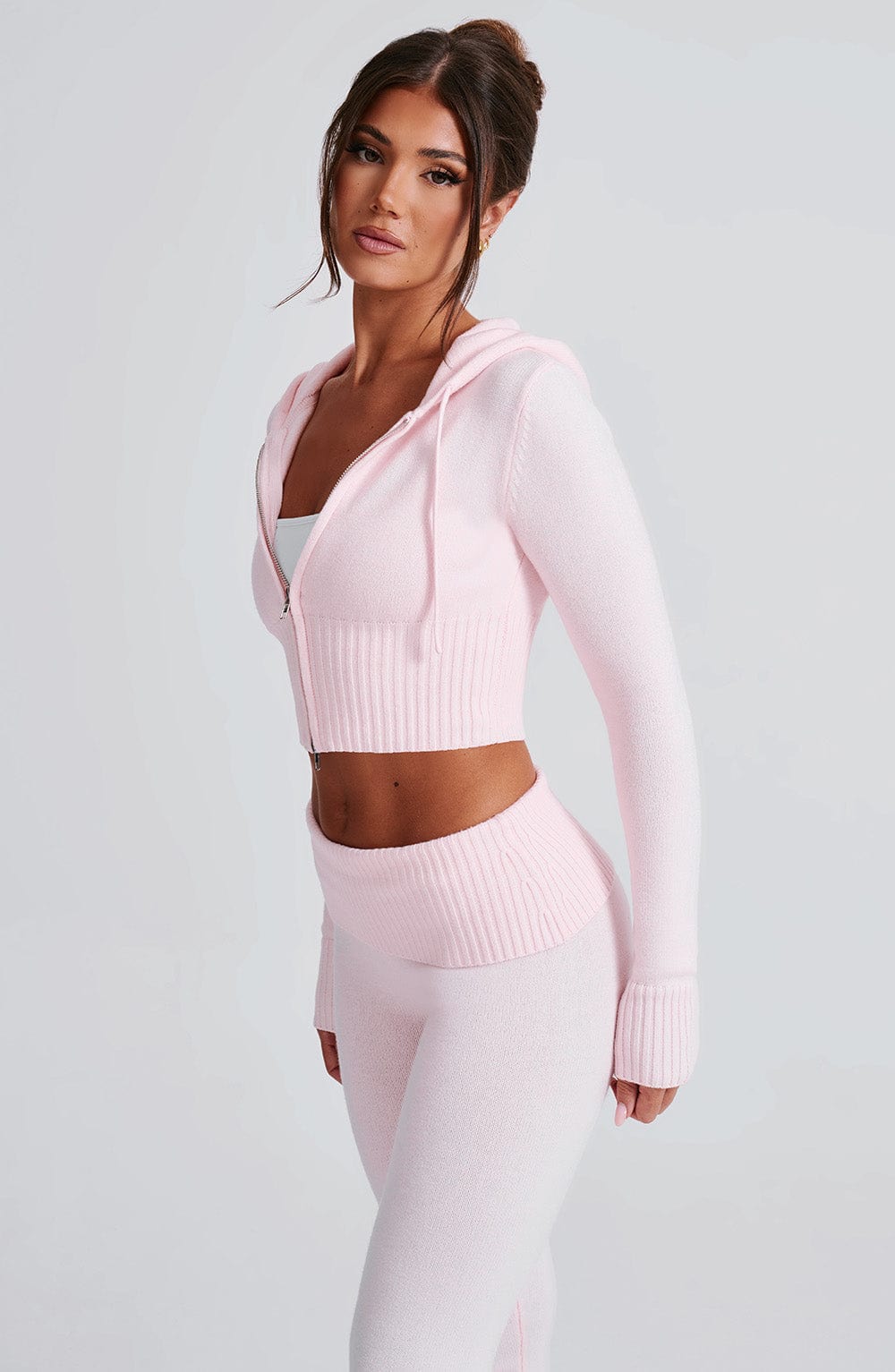 Women pink fitted set, back view