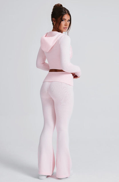 Women pink fitted set, back view