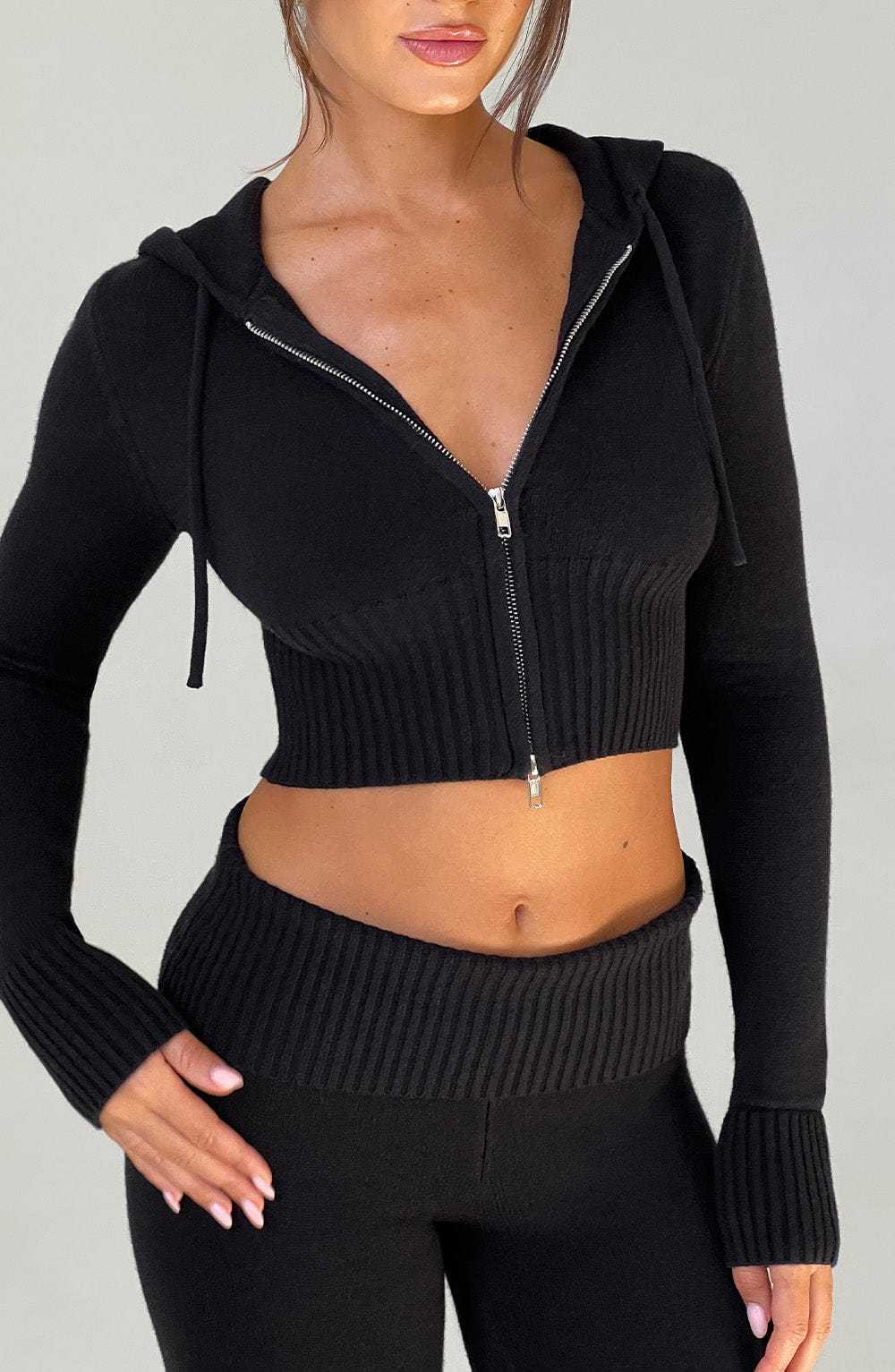 Women black fitted set, front view