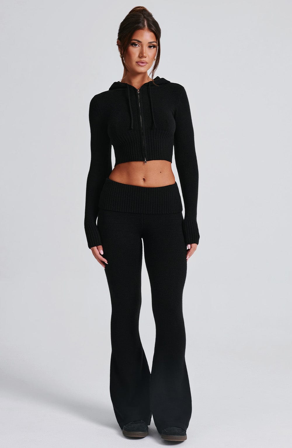 Women black fitted set, front view
