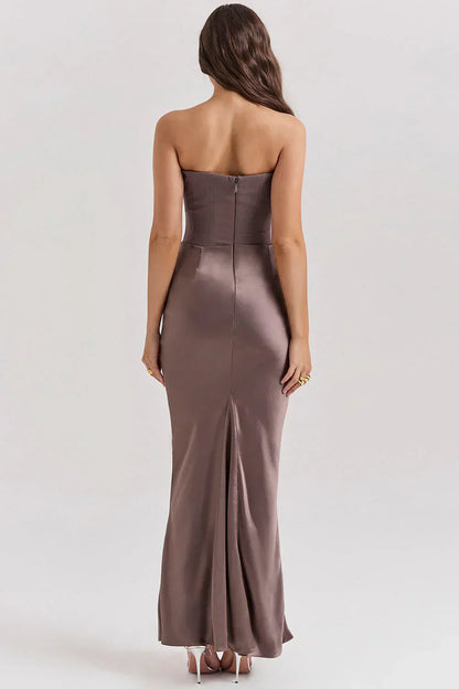 Women maxi dress, detail close-up