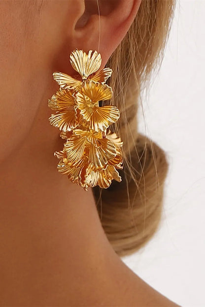Olivia C-Shaped Design Earrings in Gold