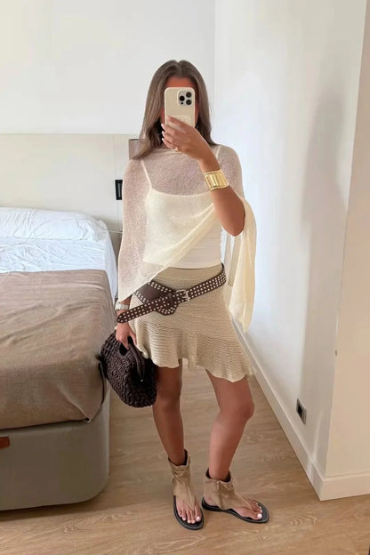 Palmer Off-Shoulder Open Sweater in Green
