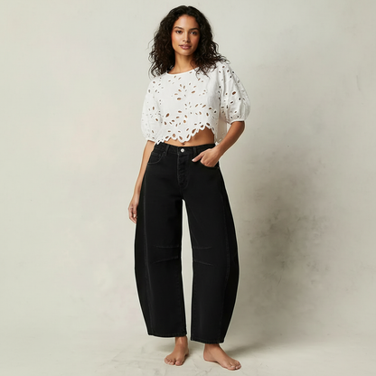 Reign Relaxed Barrel Jeans in Beige