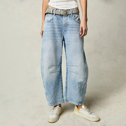 Reign Relaxed Barrel Jeans in Beige