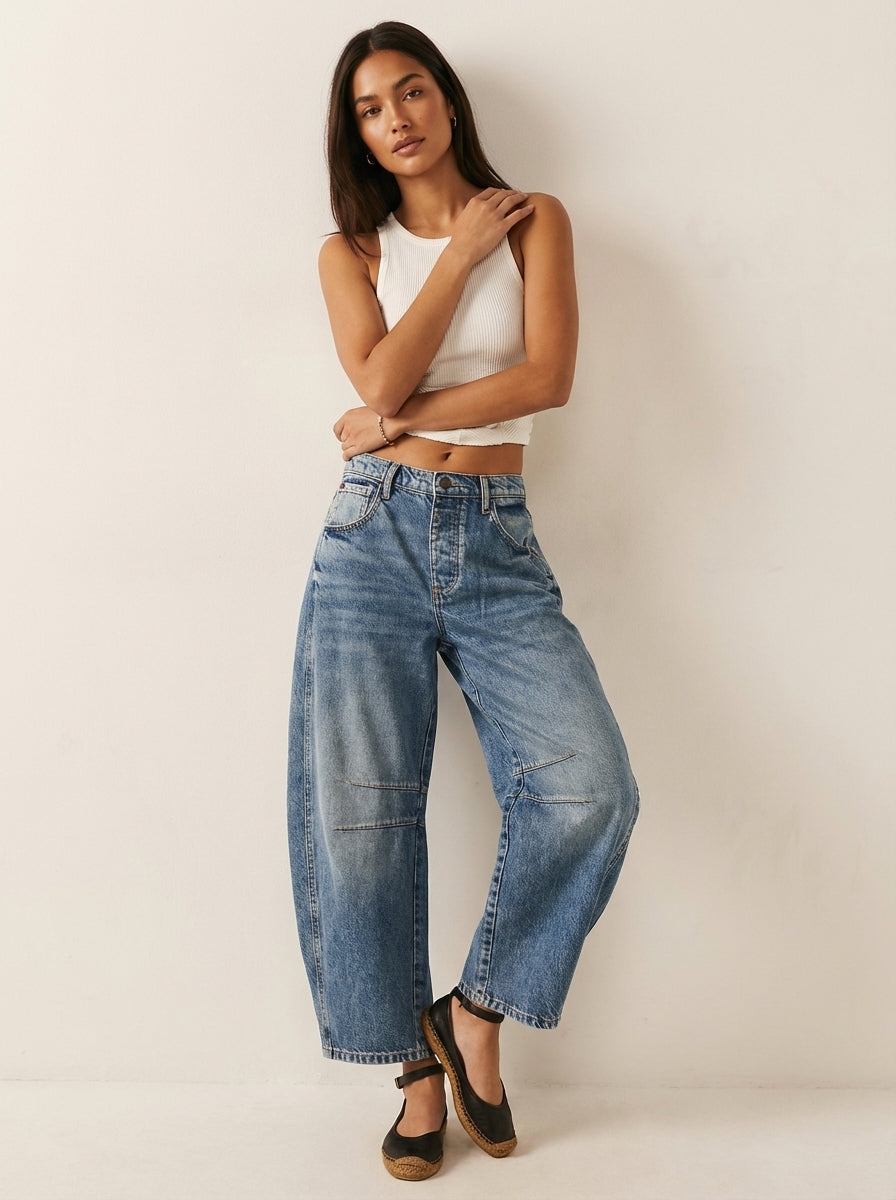 Reign Relaxed Barrel Jeans in Beige