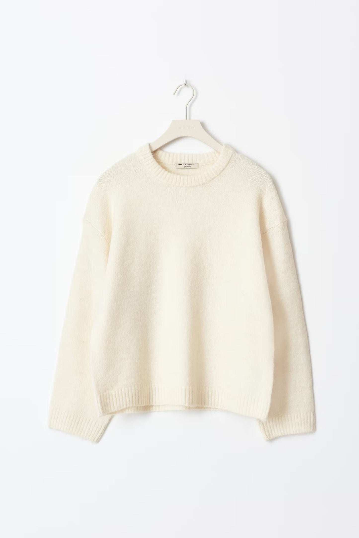 Women crew neck set, front view