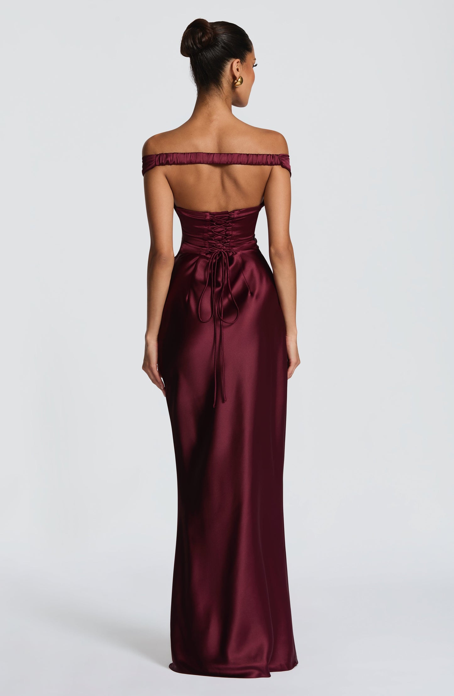 Women bardot maxi dress, detail close-up
