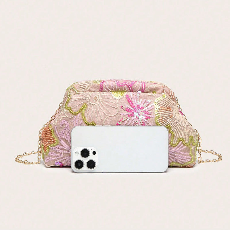 Wanda Embroidered Sequin Clutch in Pink