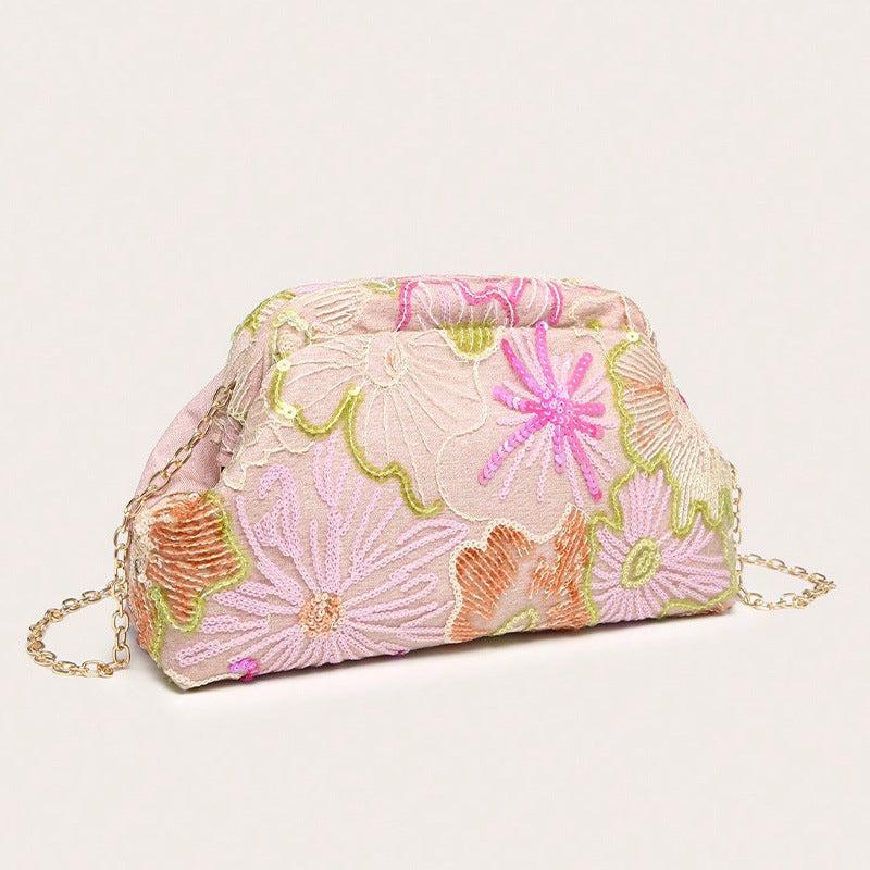 Wanda Embroidered Sequin Clutch in Pink