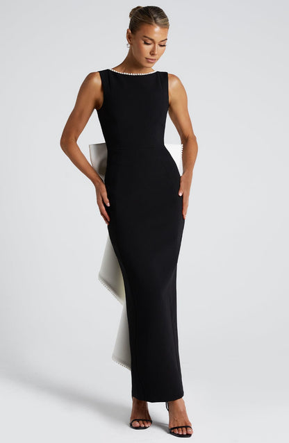 Women multicolor scoop maxi dress, back view